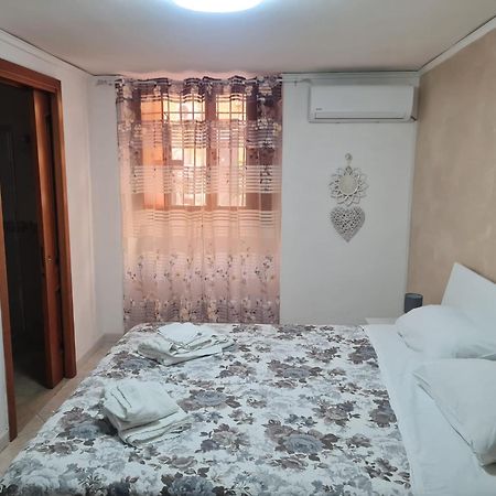 Casa Mery Неаполь Екстер'єр фото