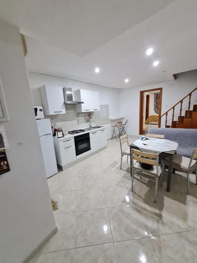 Casa Mery Неаполь Екстер'єр фото