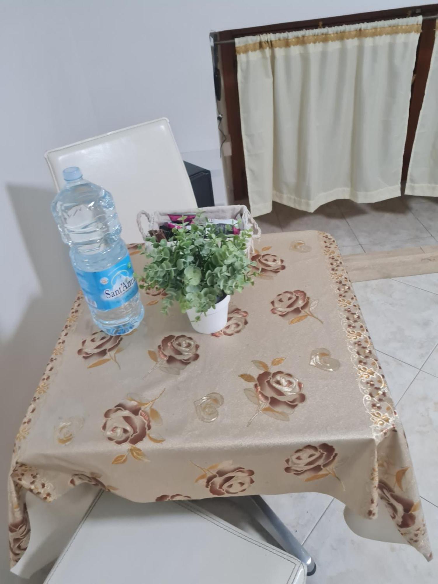 Casa Mery Неаполь Екстер'єр фото